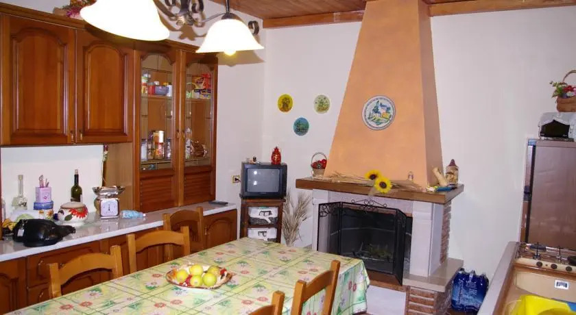 Casale Cugni With Swimming Pool for Exclusive use - air Conditioned - Wi-fi