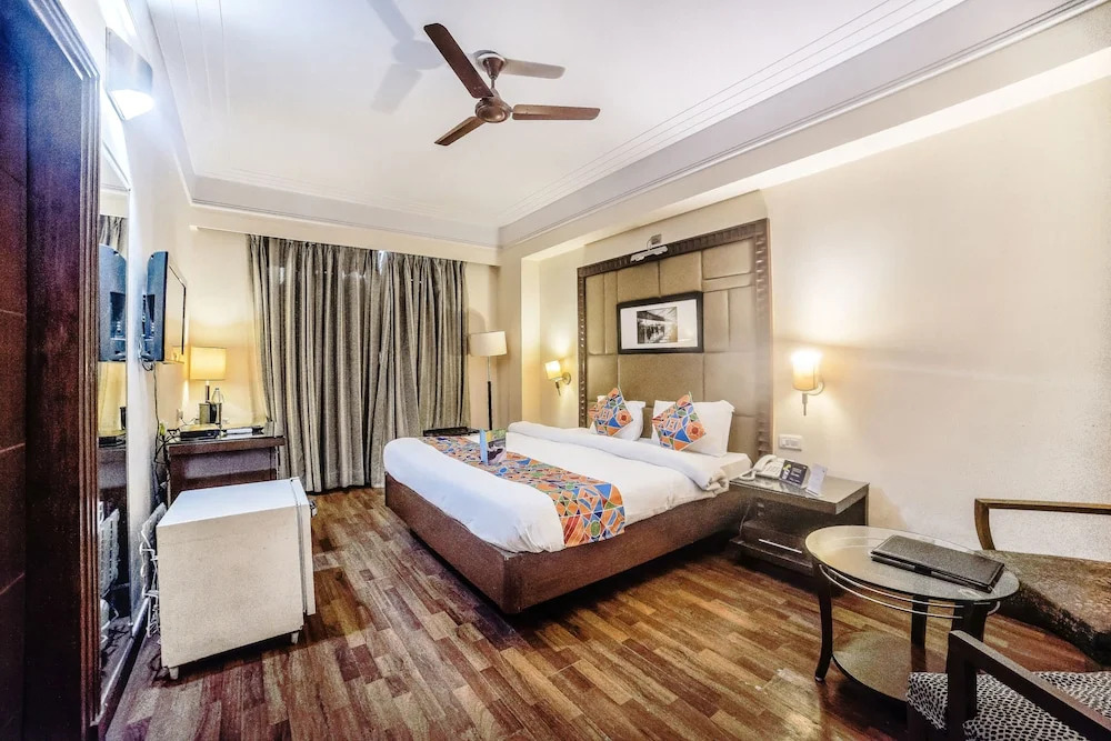 FabHotel BMK GK1