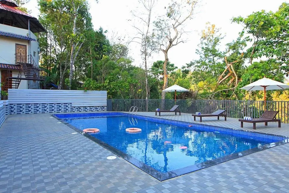 Lake n Hills Resorts