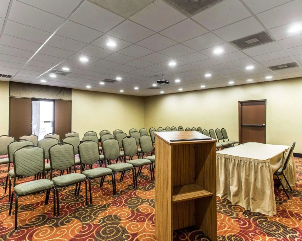 Quality Suites Hickory South