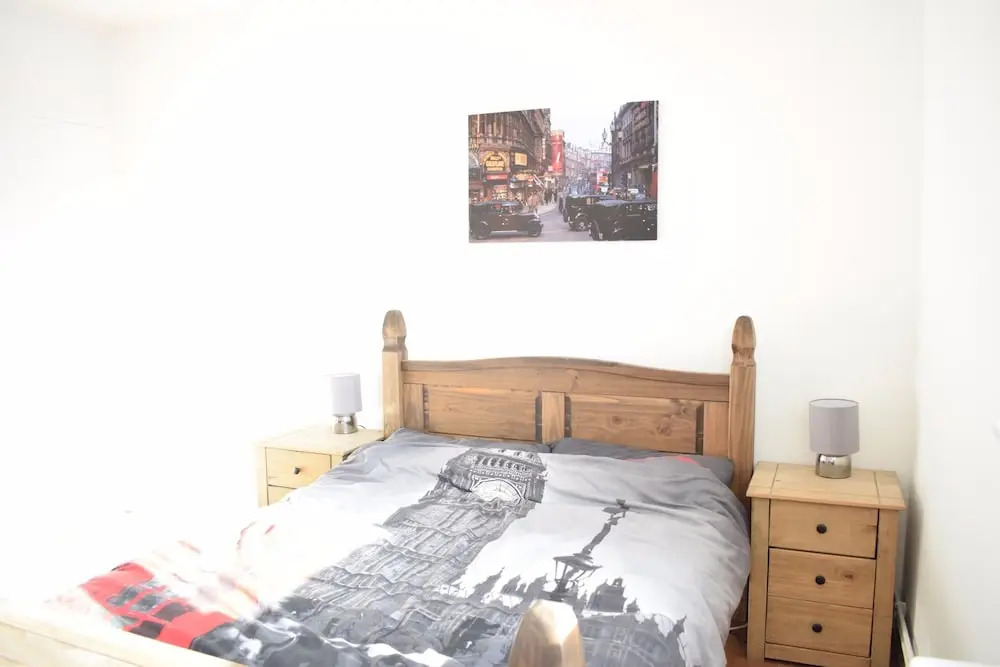 1 Bedroom Apartment Opposite Shoreditch Park