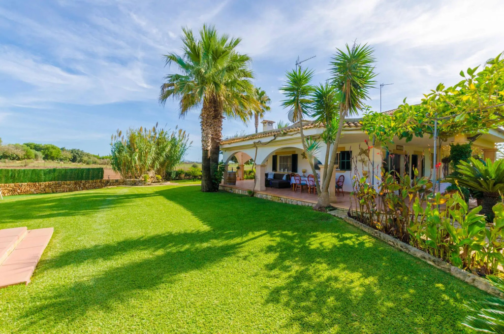 Villa Santa Eulalia Petit