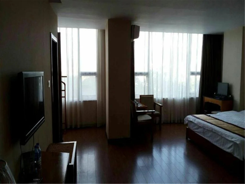 Xingjian Business Hotel