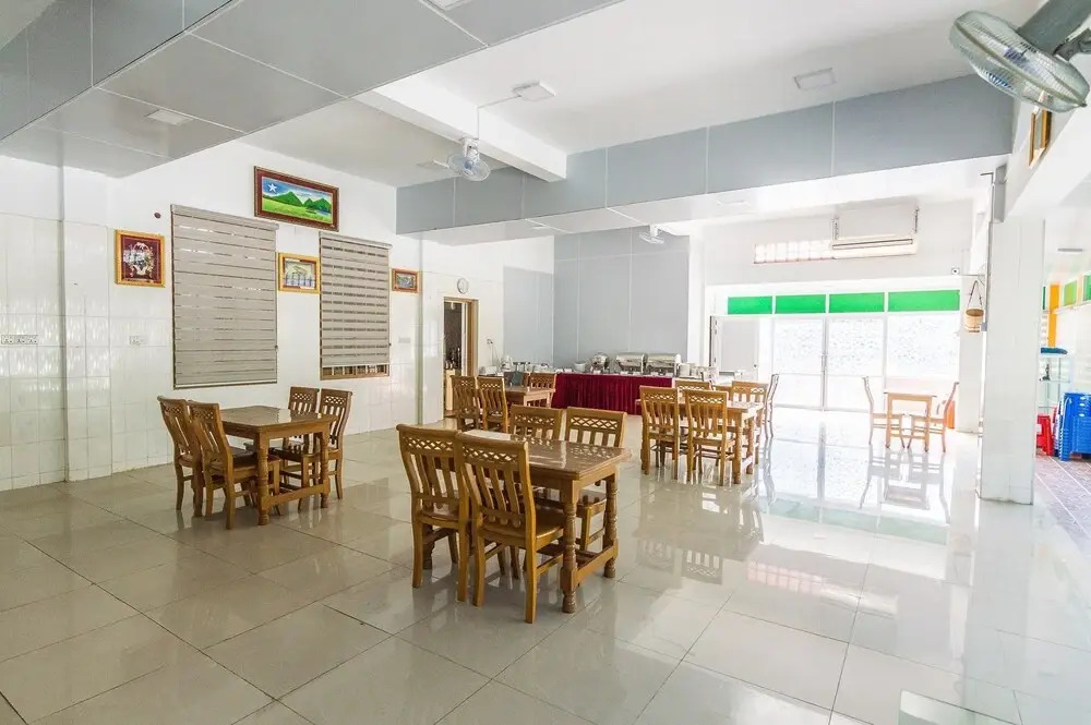 May Kha Hotel