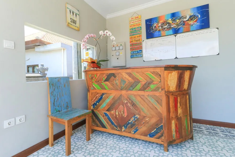 D-Anyar Stay and Surf Canggu