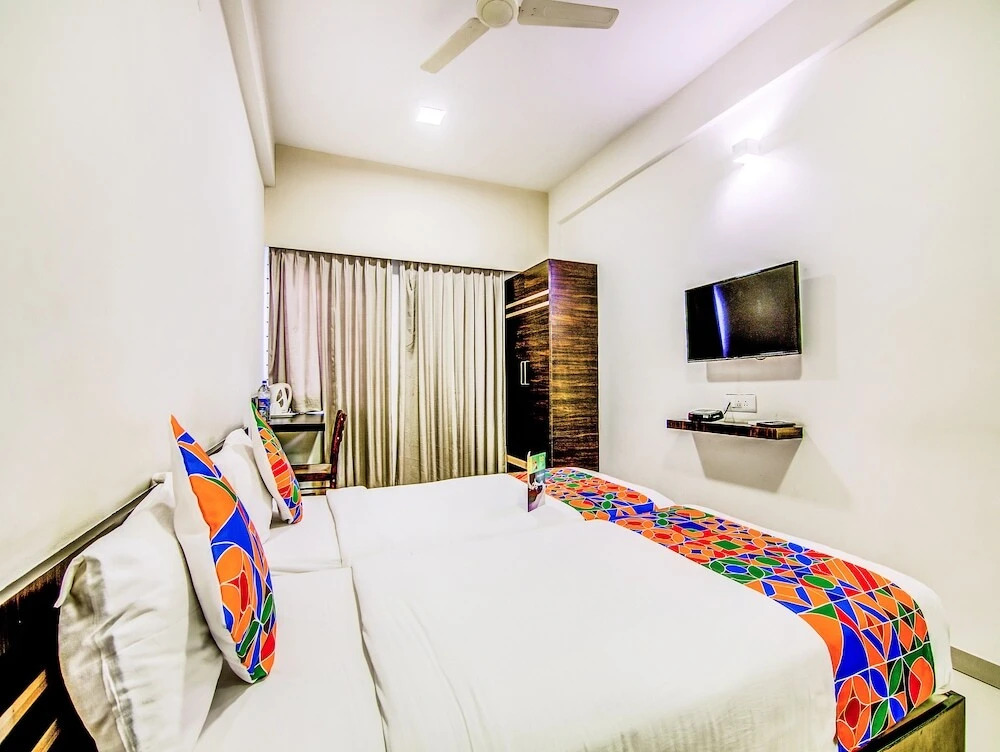 Silicon Hearth 3 By FabHotel