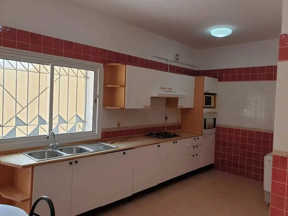 Amazing 3 bedroom flat 2min to the beach