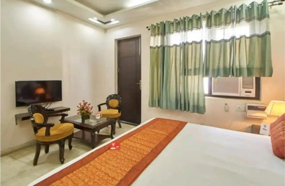 Asian Suites Elite Sector 31