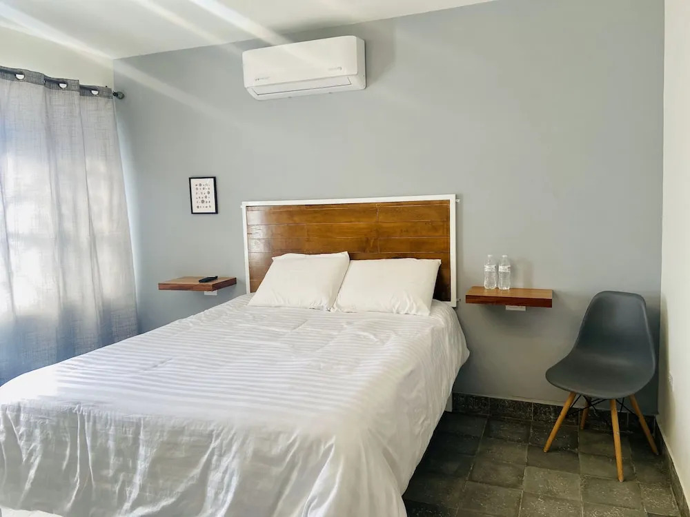 Pelicanos Apartments