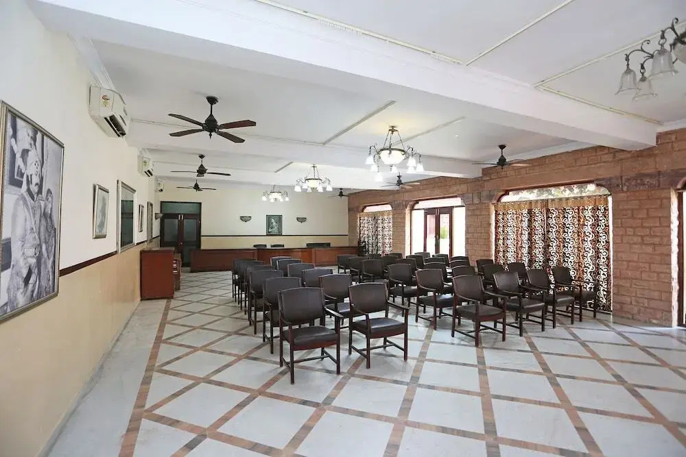 Khaas Vilas