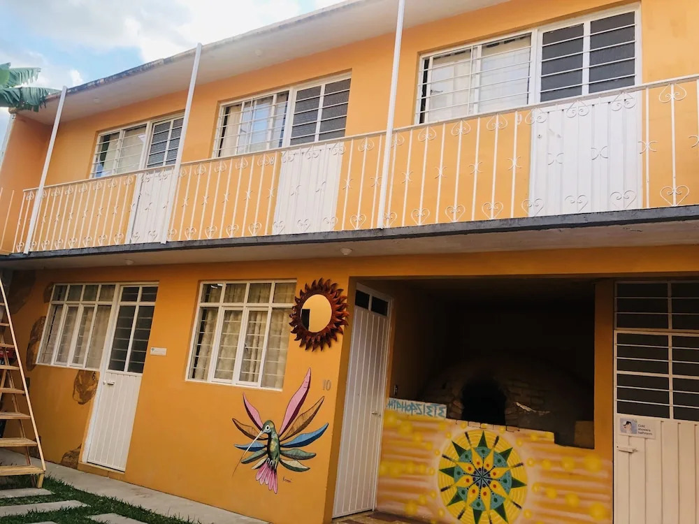 Los Nardos Hostel