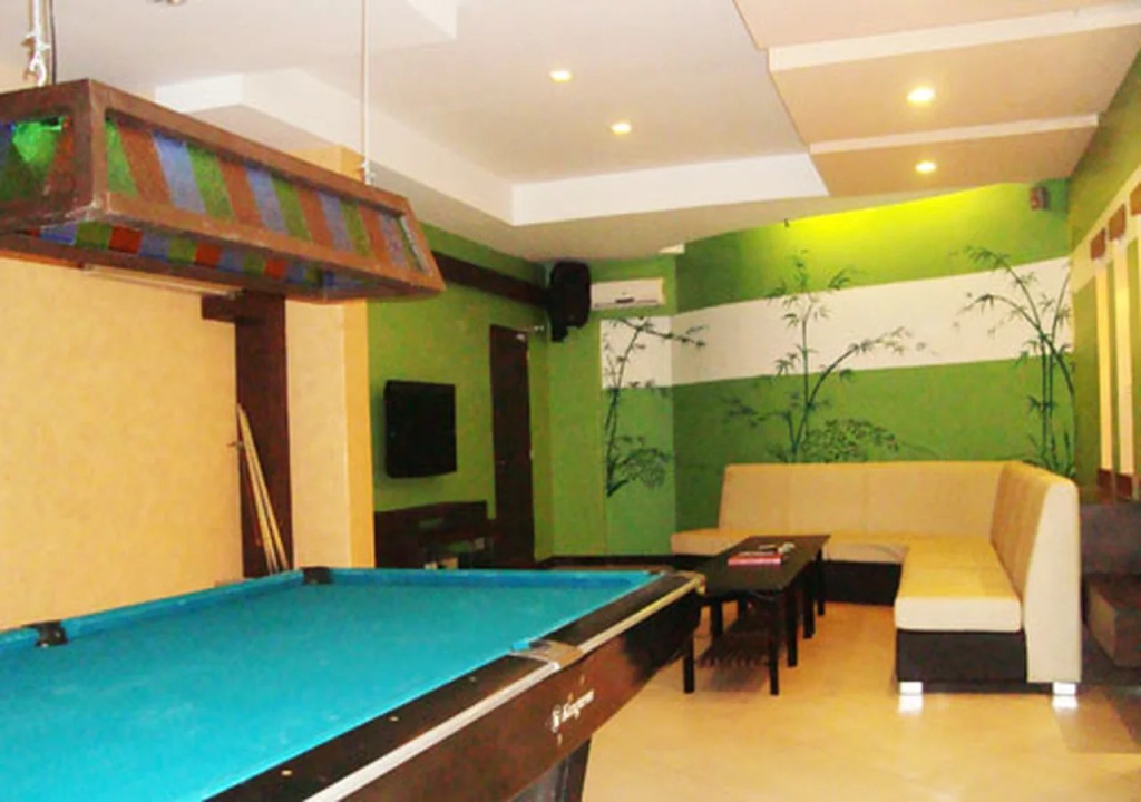 MO2 Westown Hotel - Mandalagan