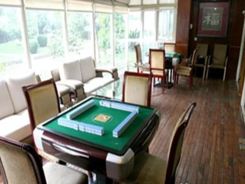 Golden Lemon Hotel