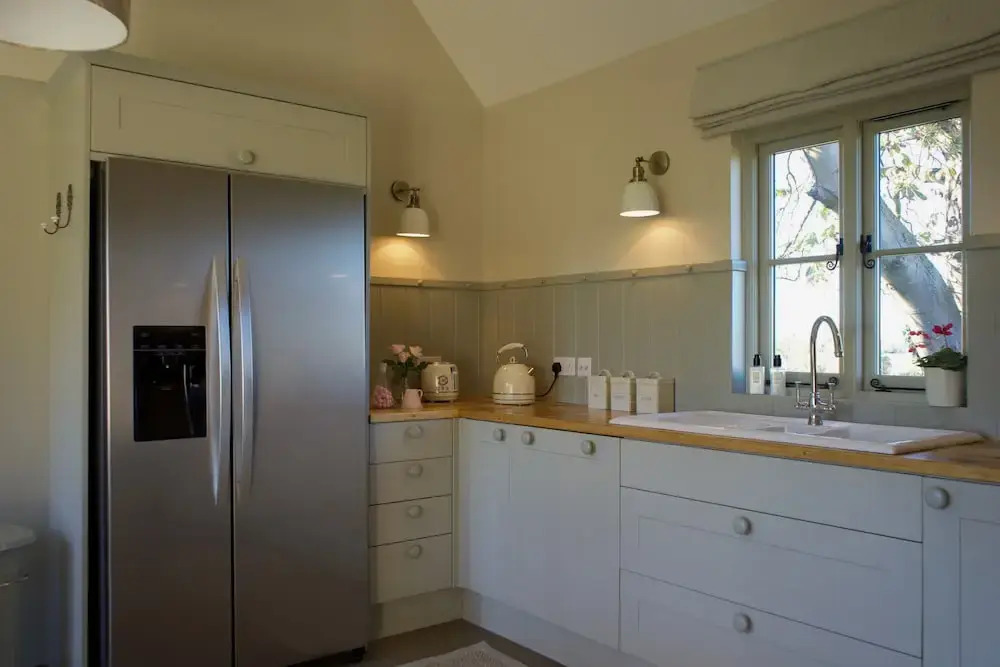 Classic Cotswolds Getaway in Radcot
