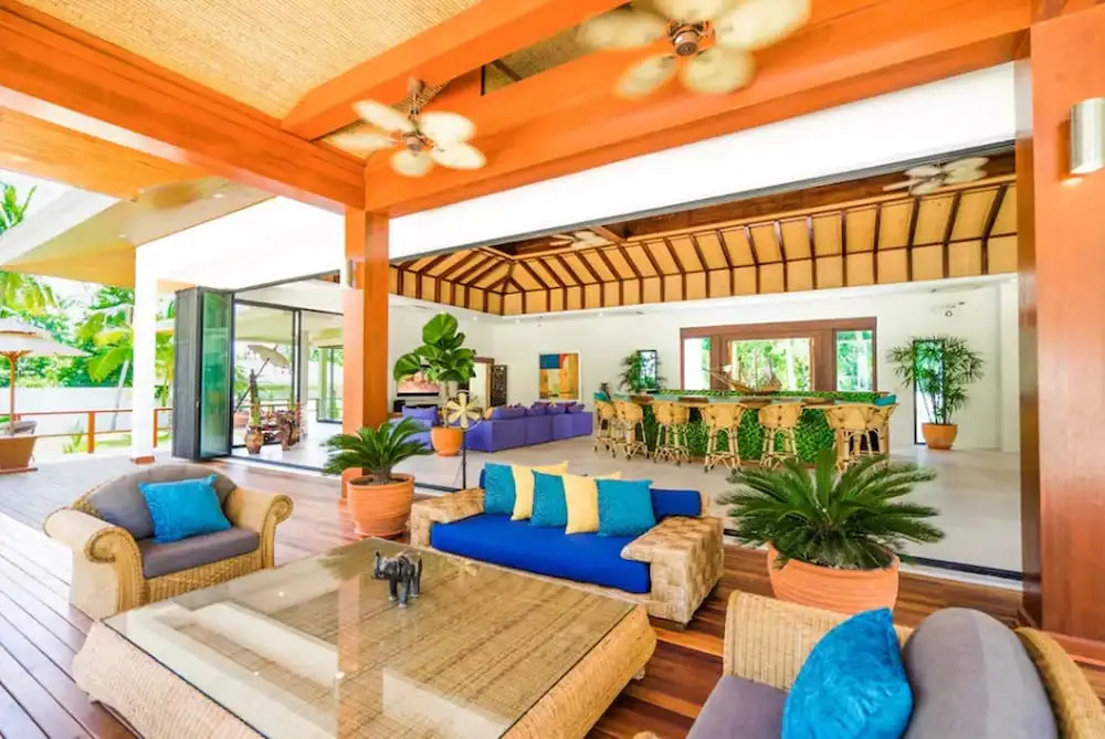 3 Bedroom Pure Luxury Lipa Noi