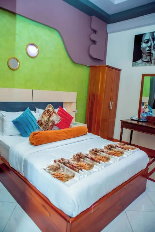 Marona City Hotel