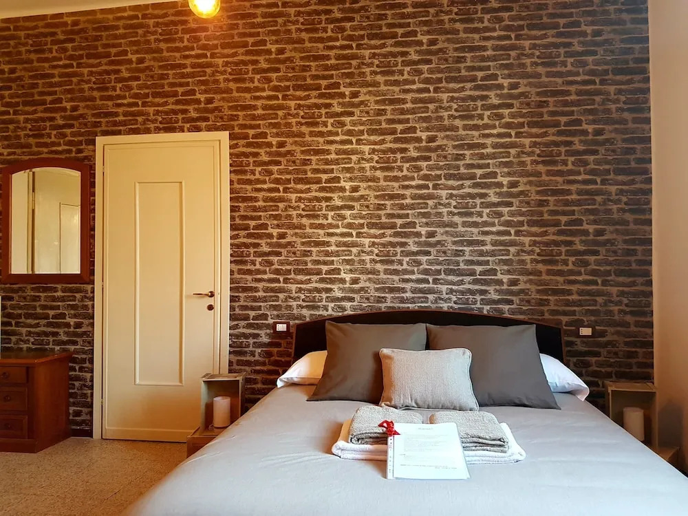 Retro Apartment