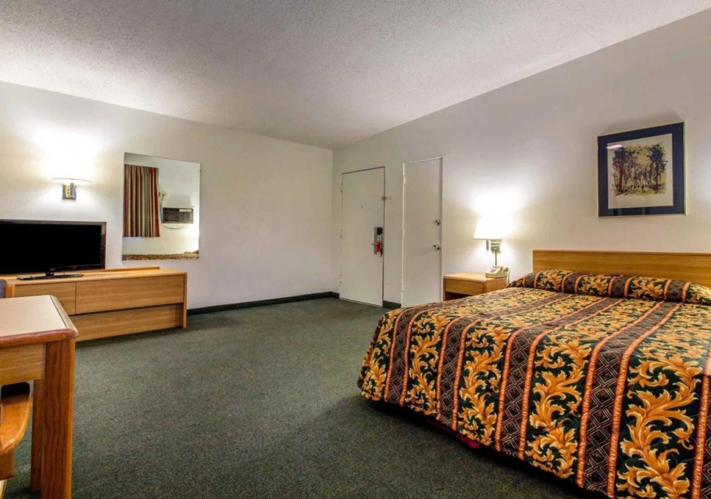 Laguna Inn
