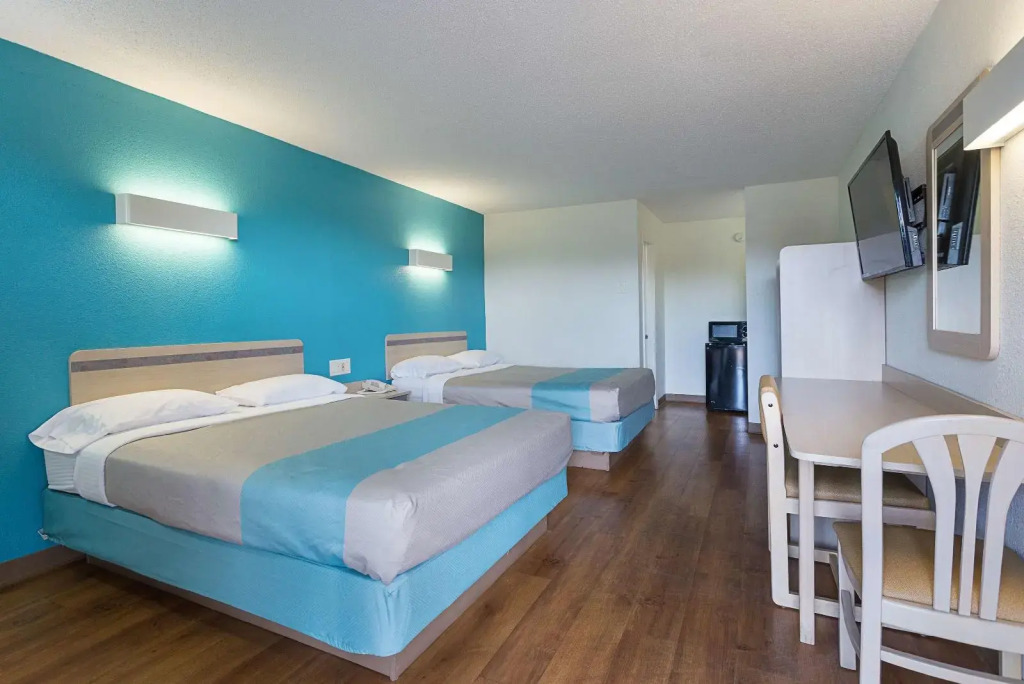 Motel 6 Bells, TN - Brownsville
