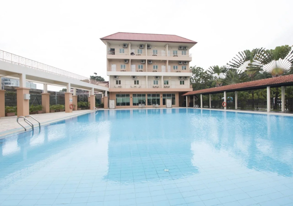 Arena Suites