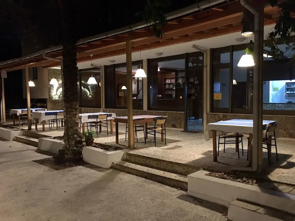 Otel Dolphine