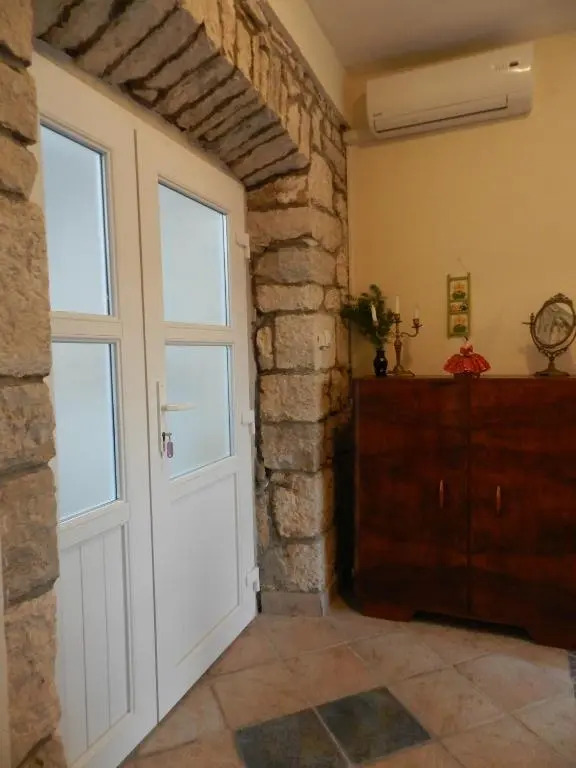Apartment Deni