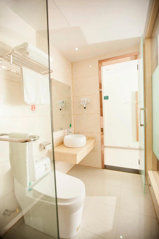 Elan Inn Jiaxing Haiyan Qinjian Nan Road