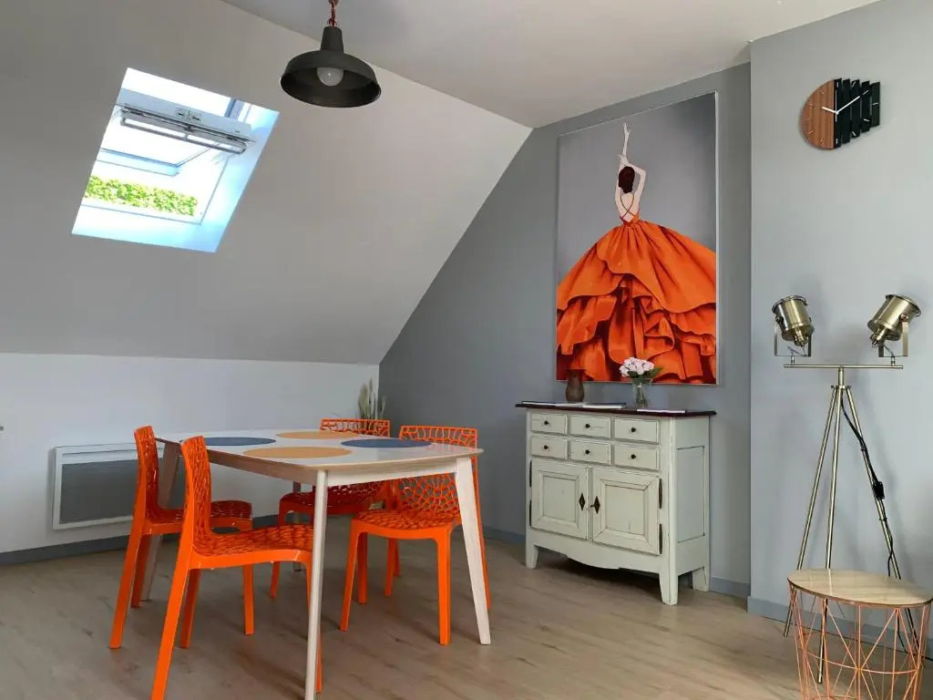 SUPERLOGIS - Sous Les Toits - T2 - BLOIS-HYPERCENTRE 1 chambre 4 personnes