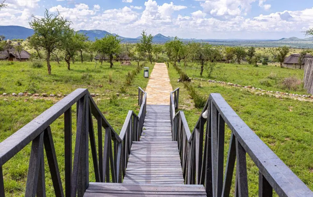 Serengeti Safari Lodge