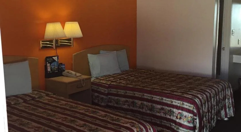Avalon Motel
