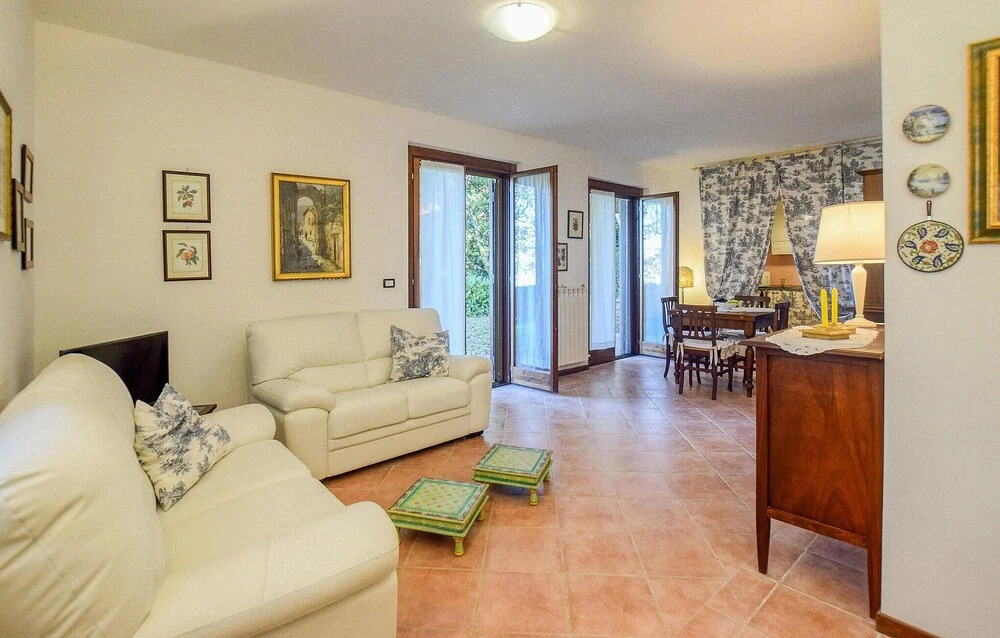 Stunning Home in San Feliciano With 2 Bedrooms