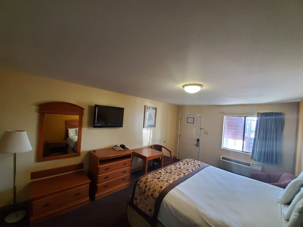 Americas Best Value Inn Frost Bank Center
