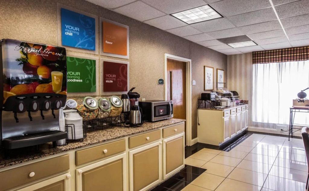 Country Inn & Suites by Radisson, Greenville, SC