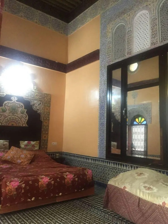 Dar El Karaweiene