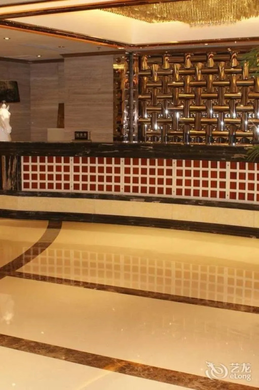 Urumqi City Langcheng Hotel