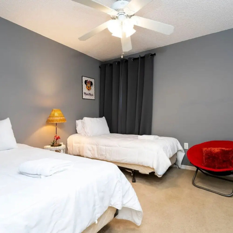 4697 Comfortable 7BD House