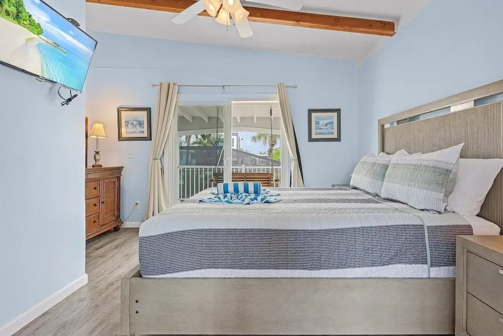 230 Palermo Cir 3 Bedroom Home by RedAwning