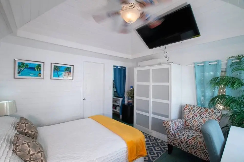 Garden Cottage at Orange Hill Beach