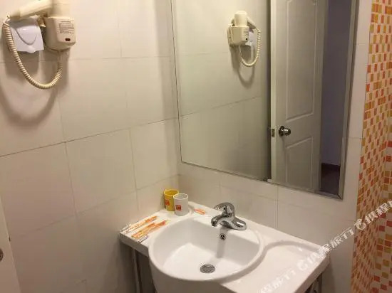Home Inn (Zhangjiakou Xuanhua Pedestrian Street)