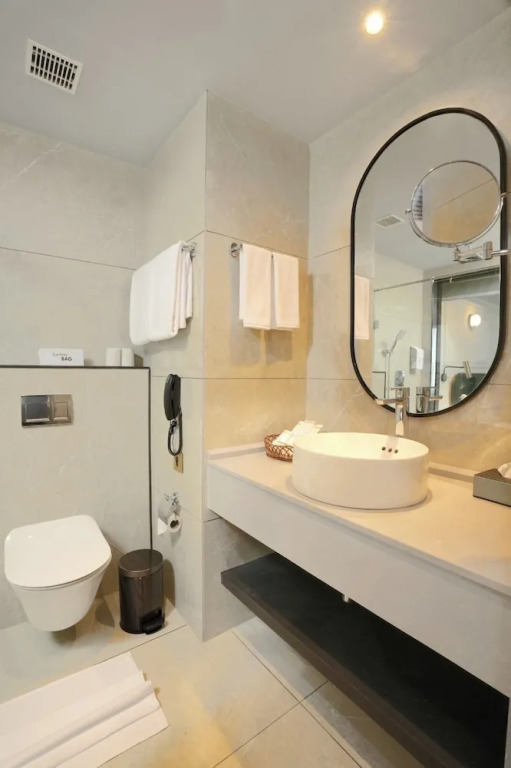 Hotel Pushpak Calicut International Airport