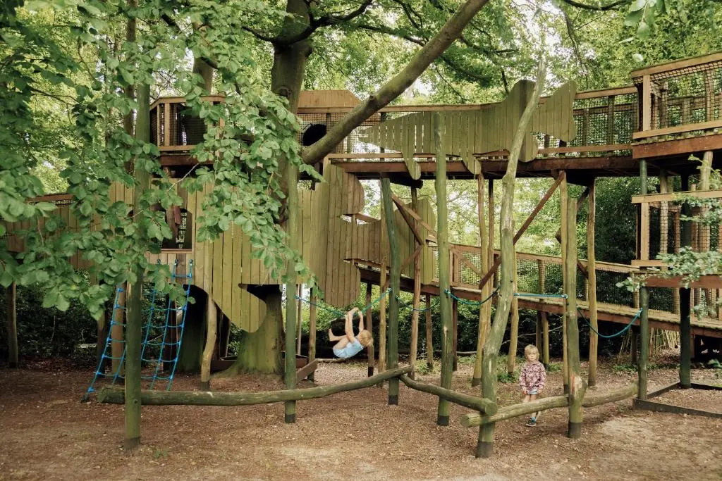 Fritton Lake - The Clubhouse