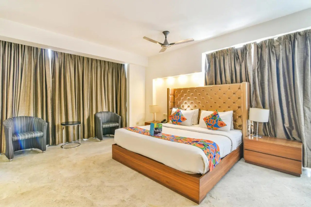 FabHotel Sage Saket