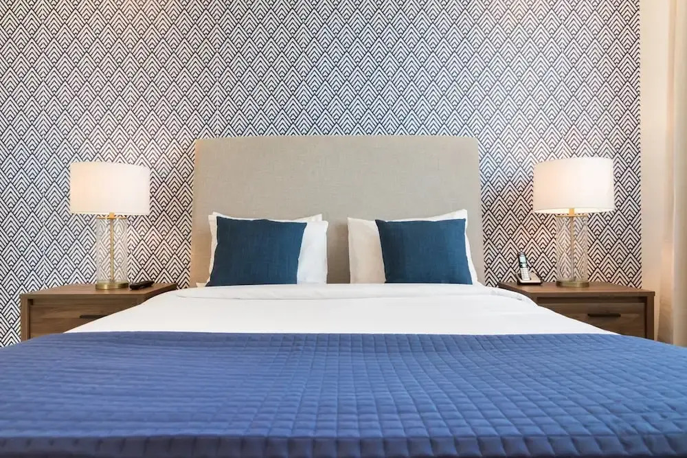 VHC Luxury Apartments 538 Apt #301