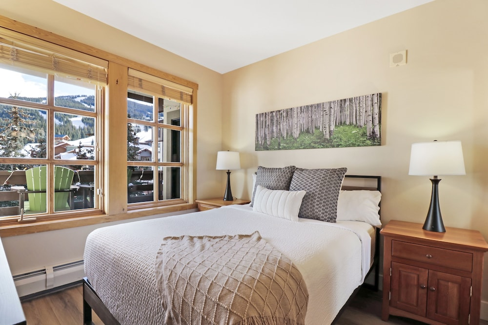 Pp308 Passage Point 2 Bedroom Condo