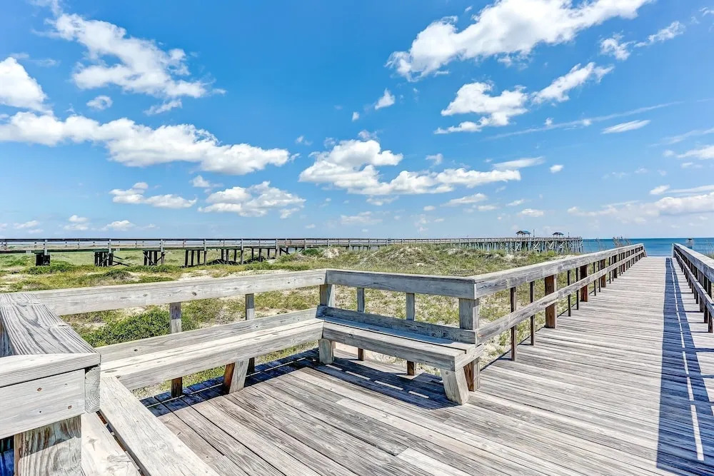 557 Amelia By The Sea 3 Bedroom Condo by RedAwning