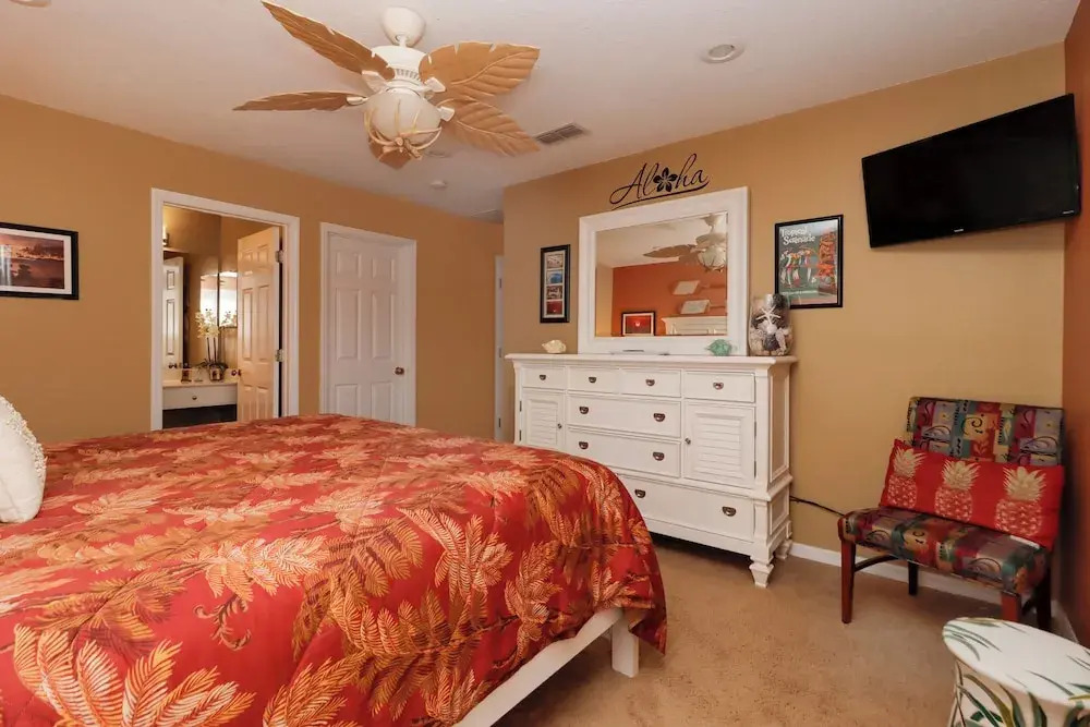 7 Bedrooms Perfect For Large Families Or Groups!