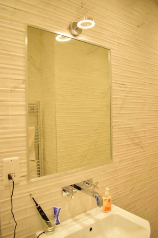1 Bedroom Apartment In Kilburn
