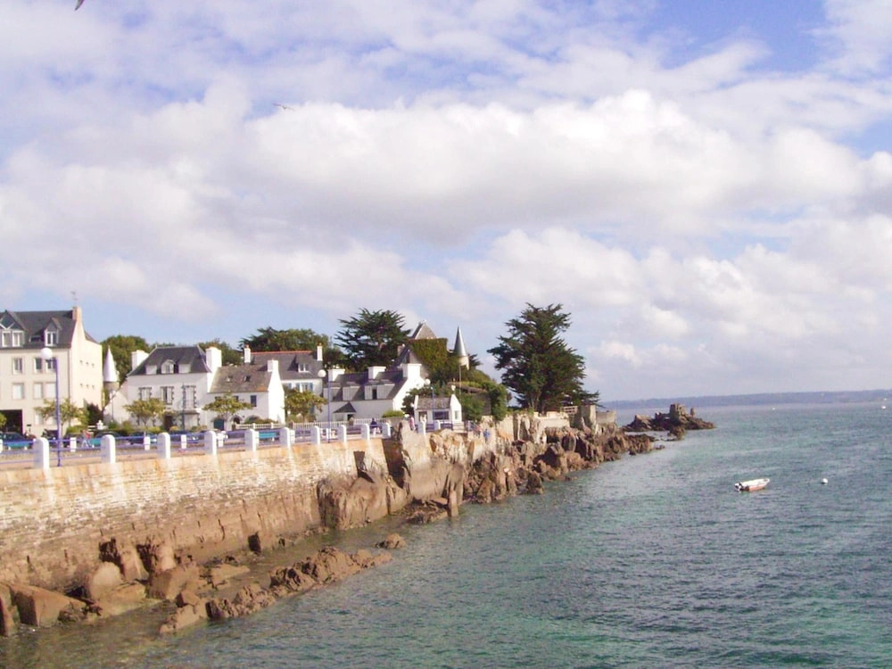 Family Home in Locquirec Bay
