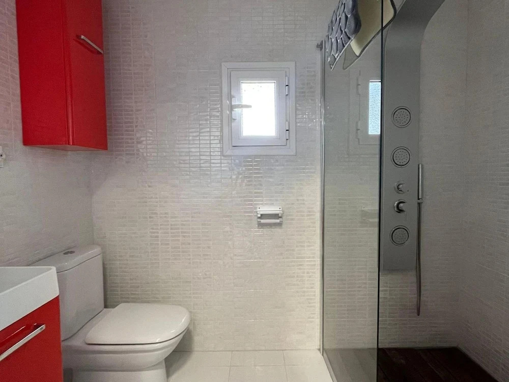 Villa Independiente con Piscina y Vistas