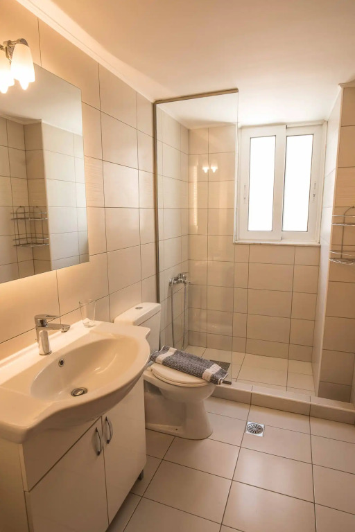 Rhodes City Center Suite